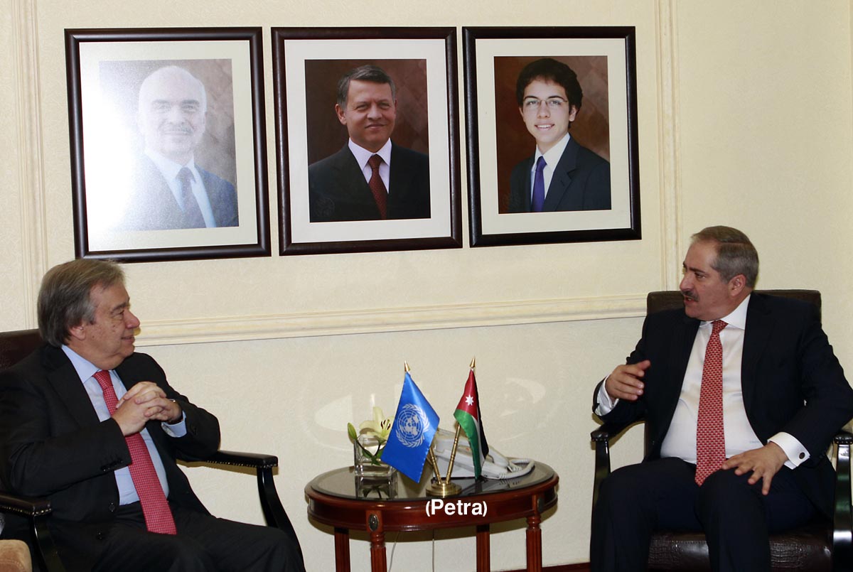 وزير الخارجية يلتقي المفوض السامي لشؤون اللاجئين