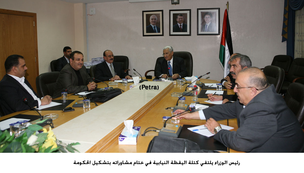 رئيس الوزراء يلتقي كتلة اليقظة النيابية في ختام مشاوراته بتشكيل الحكومة