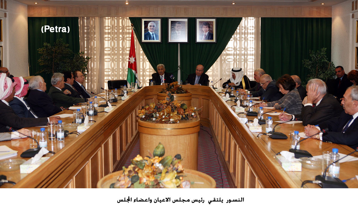 النسور يلتقي رئيس مجلس الاعيان واعضاء المجلس