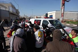 اصابة 40 فلسطينيا في مواجهات مع القوات الاسرائيلية بالخليل