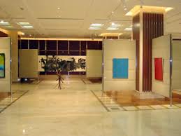 معرض للفنان العربي حمود شنتوت في صالة الاندي باللويبدة