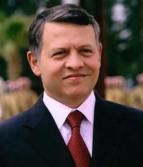 الملك يتسلم نسخة من تقرير الهيئة المستقلة للانتخاب