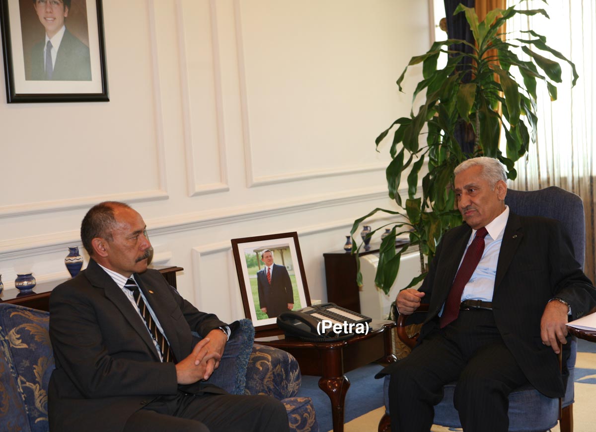 رئيس الوزراء وحاكم عام نيوزيلندا يبحثان العلاقات الثنائية