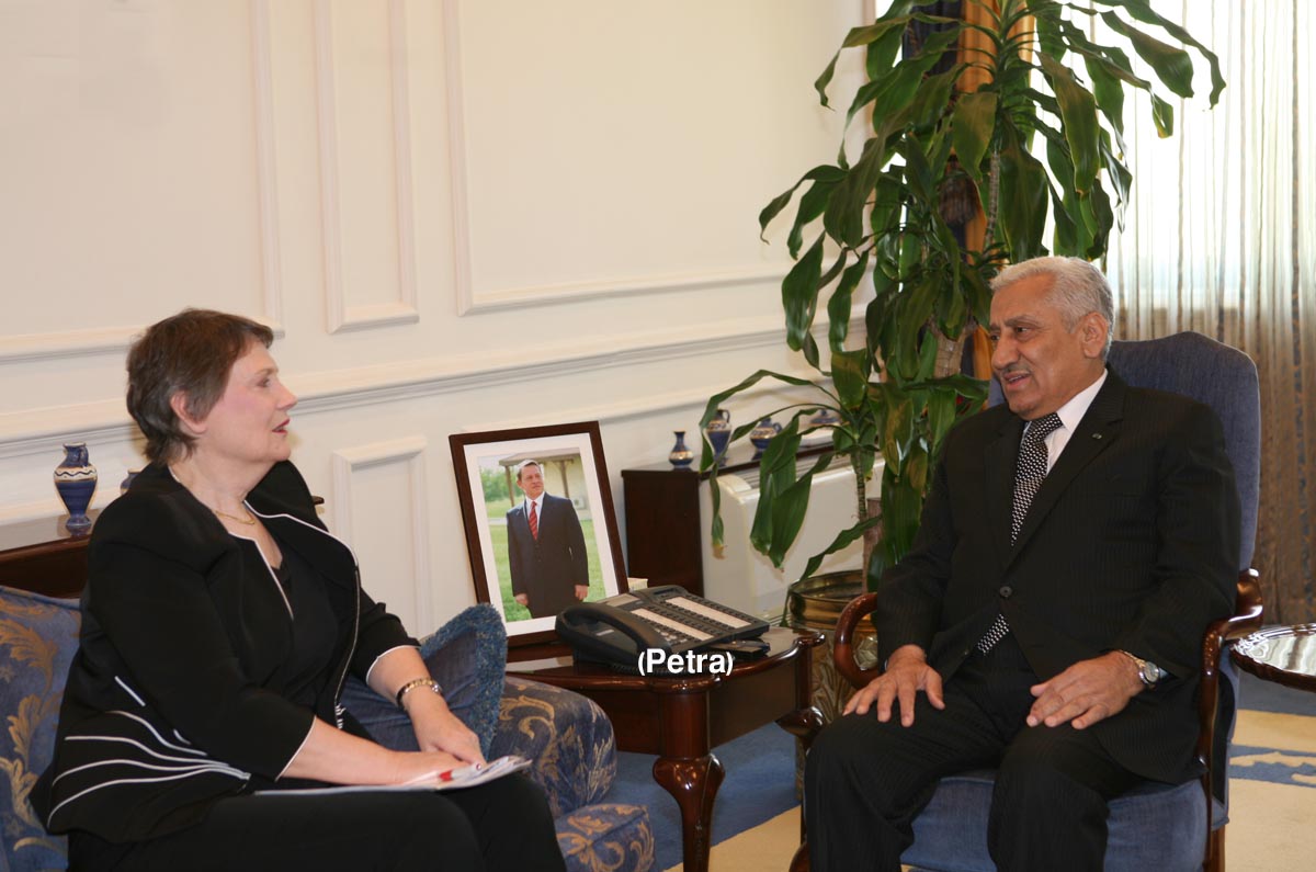 رئيس الوزراء يستقبل مديرة برنامج الأمم المتحدة الإنمائي