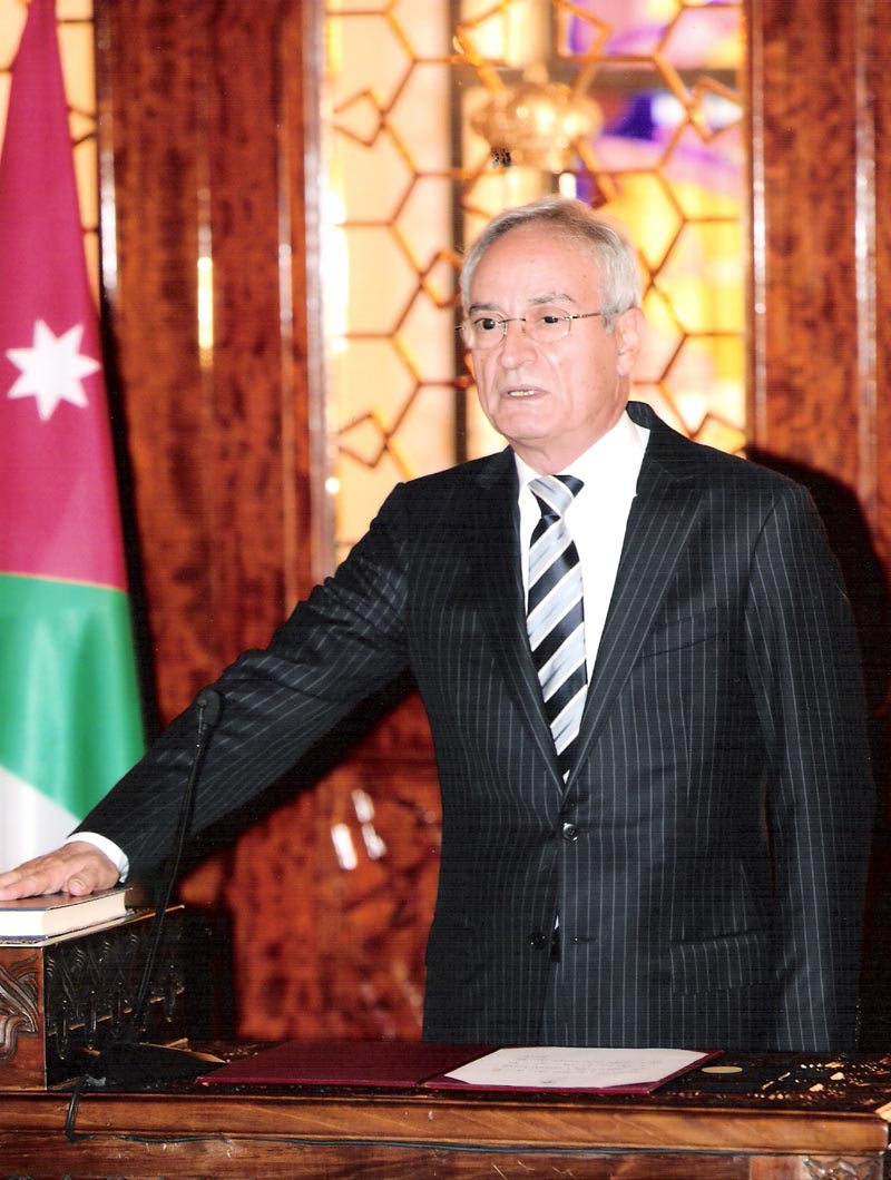 وزير المالية يستقبل السفير الاميركي