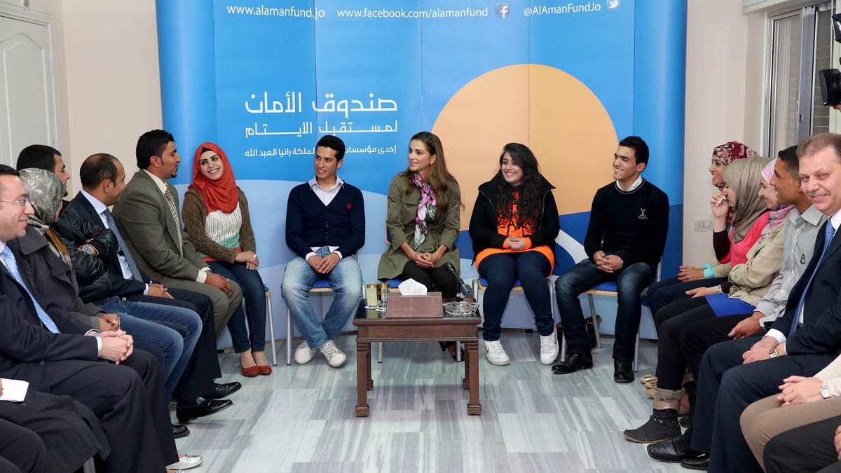 Queen Rania meets with beneficiaries of vocational training programs