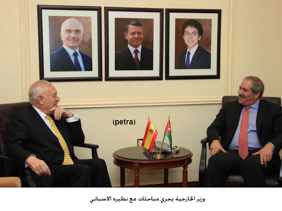 وزير الخارجية يجري مباحثات مع نظيره الاسباني