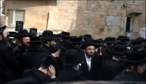 Settlers storm "Nabi Yusuf" shrine east of Nablus