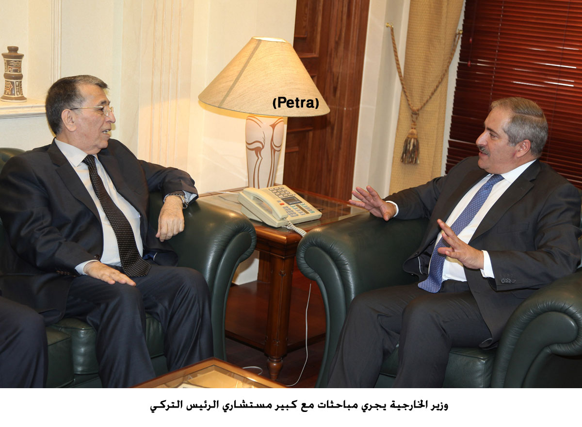 وزير الخارجية يجري مباحثات مع كبير مستشاري الرئيس التركي