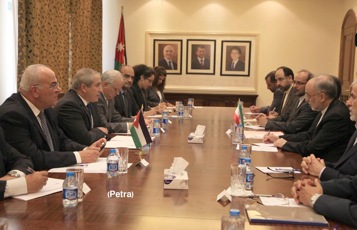 FM, Iranian counterpart discuss Syria, region