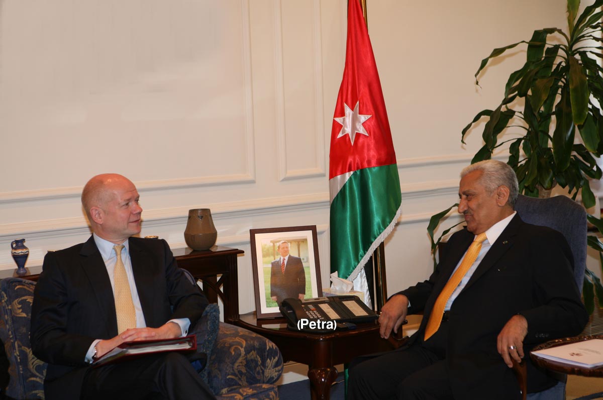 Prime minister meets British foreign minister