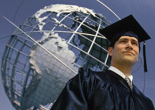 تقرير دولي:فرص العمل والتعليم اساسيان لتحقيق طموحات شباب المنطقة