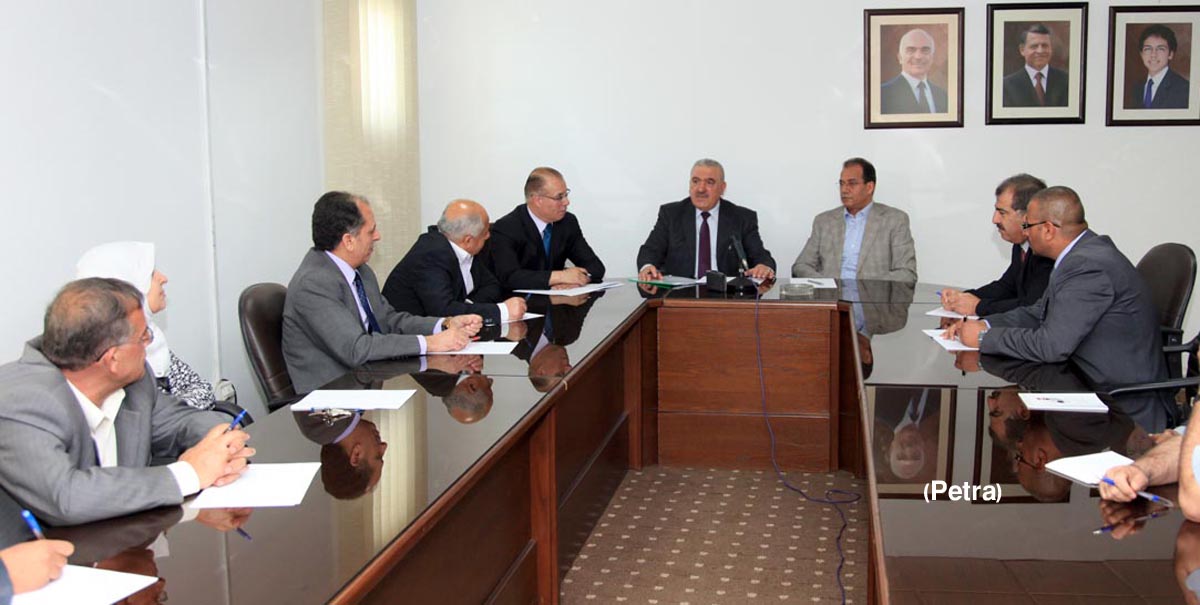 الوحش:المجتمع أهم مخرجات التربية والتعليم الاساسية