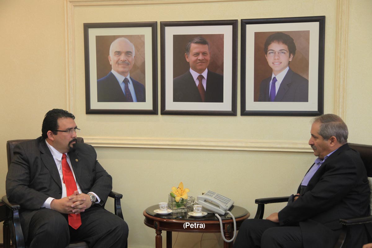 جودة يجري مباحثات مع نائب وزير الخارجية الفنزويلي