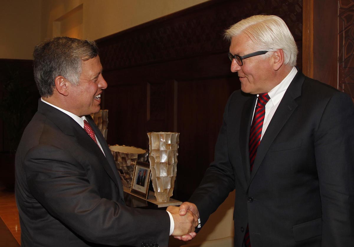 الملك يستقبل مسؤولا ألمانيا