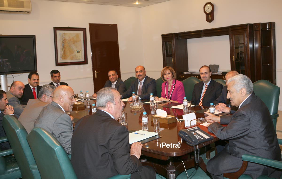 PM meets president, members of Bar Association