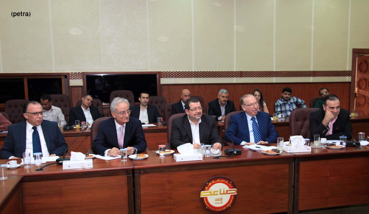 القطاع الصناعي يبوح بهمومه لوزيري الصناعة والتجارة والمالية