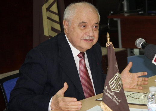 أبو غزالة : تأسيس مراكز تدريبية مهنية في جنوبي الأردن والقدس وغزة