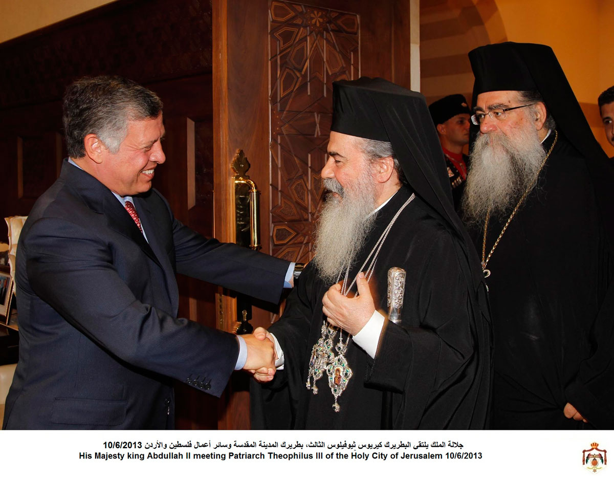 الملك يستقبل بطريرك المدينة المقدسة وسائر أعمال فلسطين والأردن