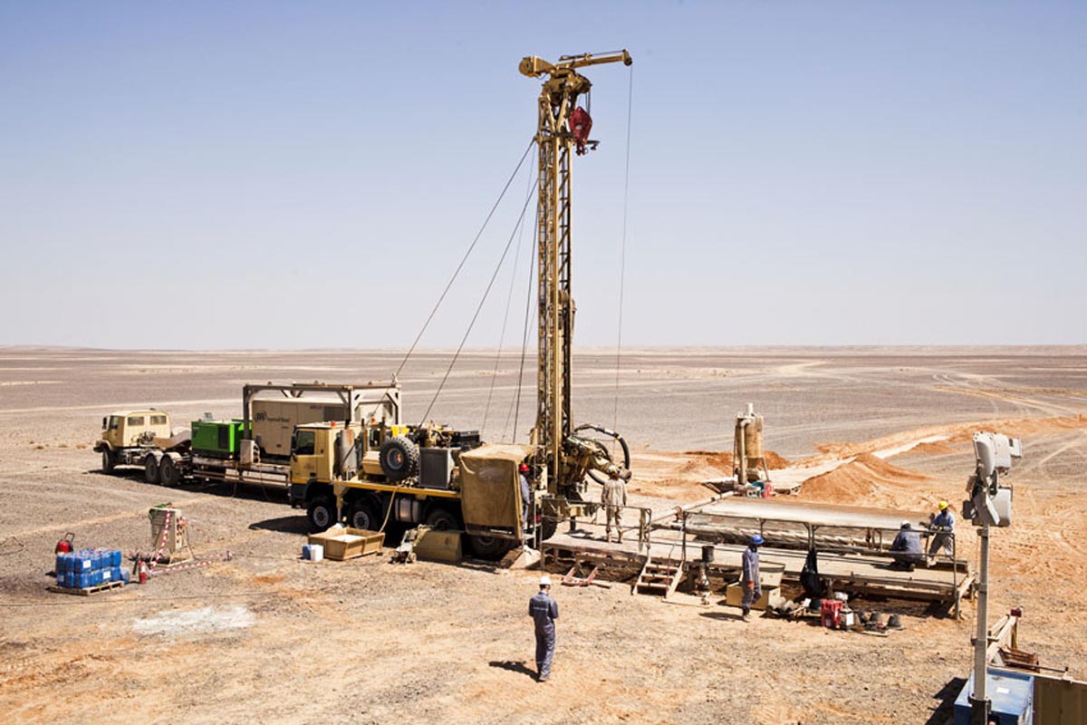 شركة الأردن للصخر الزيتي تدخل المرحلة الثانية لمشروع الصخر الزيتي