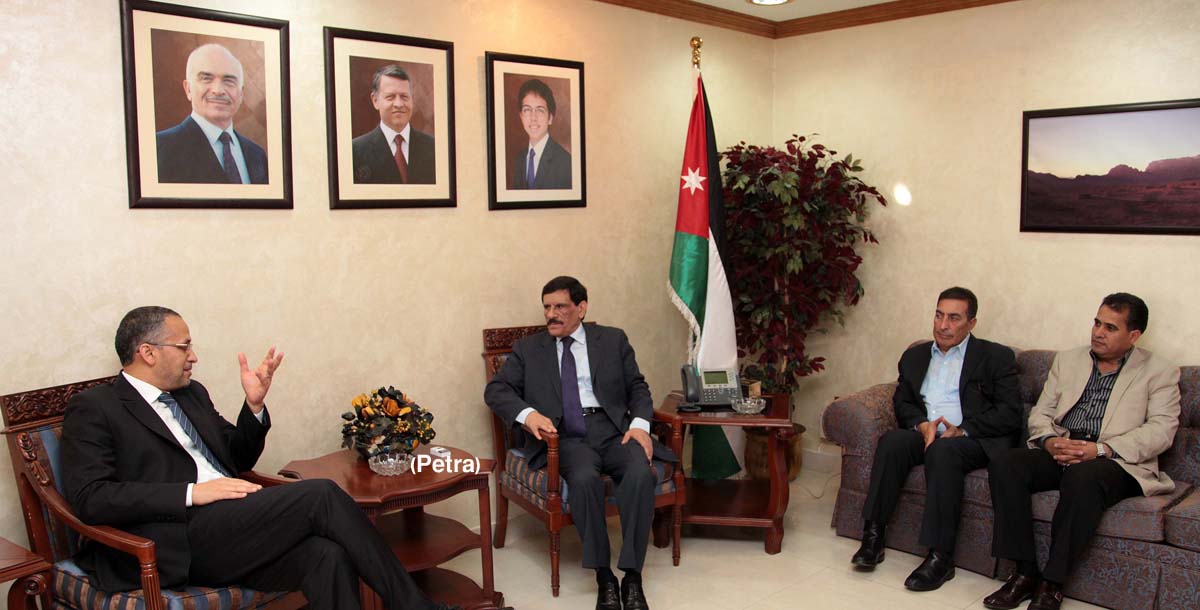 السرور يلتقي الوزير المكلف بالعلاقات في البرلمان المغربي