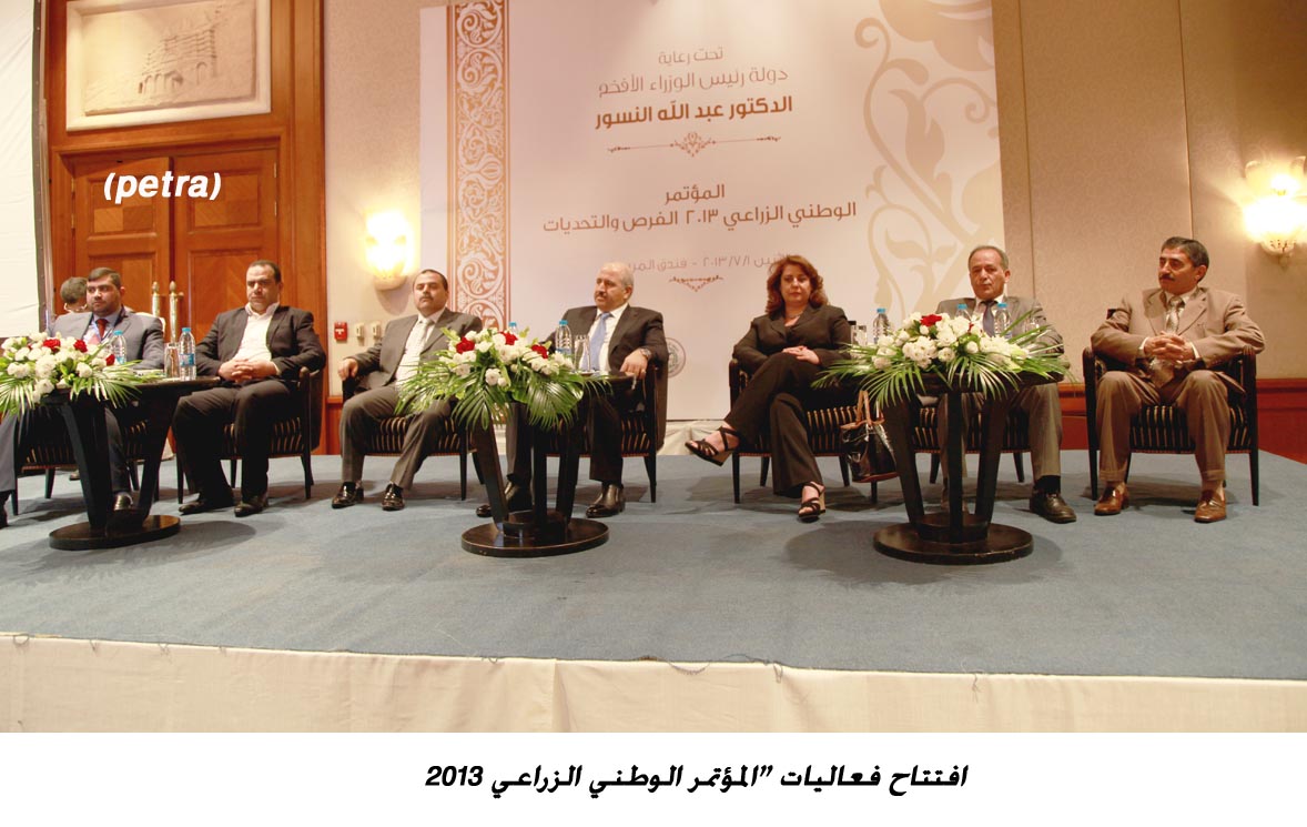 وزير الزراعة يحذر من الزحف العمراني على الرقعة الزراعية في غور الاردن