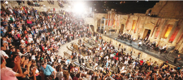 ليلة اردنية على المسرح الجنوبي في جرش