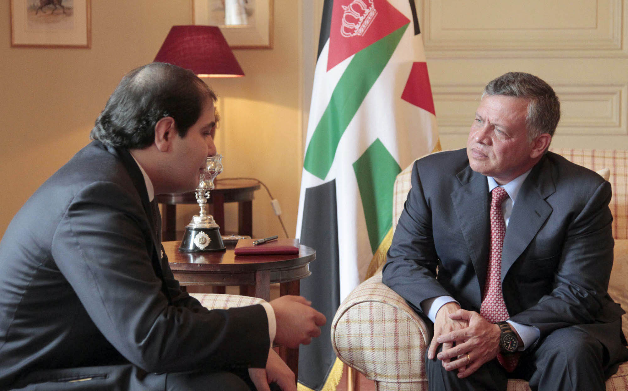 مقابلة الملك مع صحيفة الشرق الاوسط اللندنية : اضاءات لاصلاح سياسي واقتصادي في المرحلة المقبلة