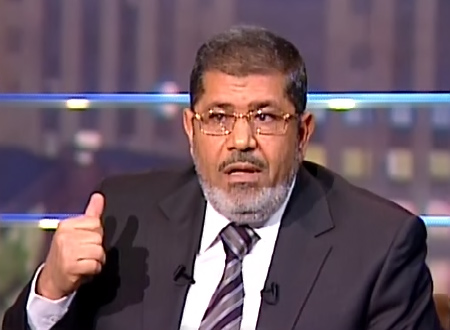 مرسي يؤكد انه ما زال رئيسا لمصر