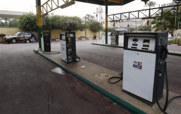 تحذيرات من كارثة صحية وبيئية في ظل استمرار ازمة الوقود بقطاع غزة