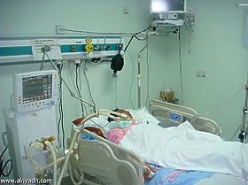 وفاة رجل في بريطانيا أصيب بفيروس مشابه لسارس