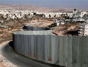 تقرير أممي يكشف الآثار الإنسانية للجدار العازل على حياة الفلسطينيين اليومية في الضفة الغربية