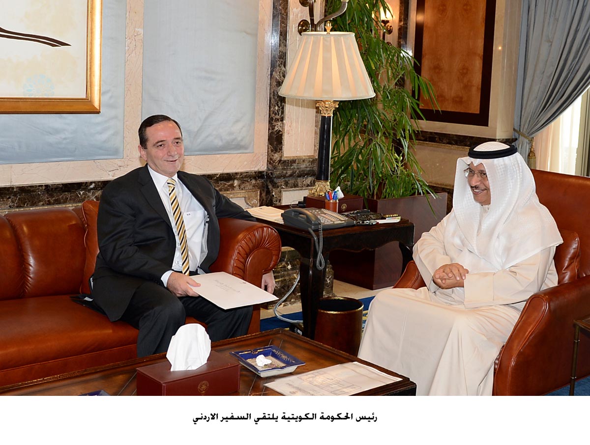Kuwaiti PM meets Jordan's ambassador