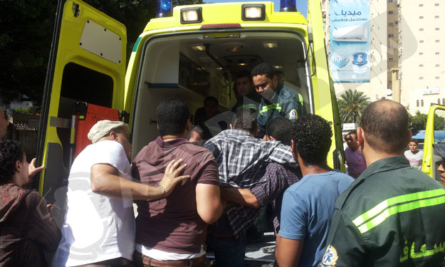 عشرات المصابين في اشتباكات بين عناصر الاخوان ومعارضيهم في القاهرة