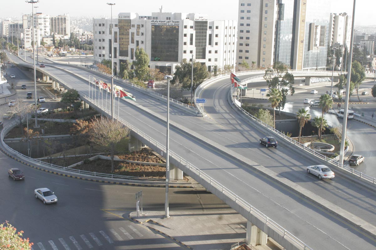 طقس صيفي معتدل في أغلب مناطق المملكة