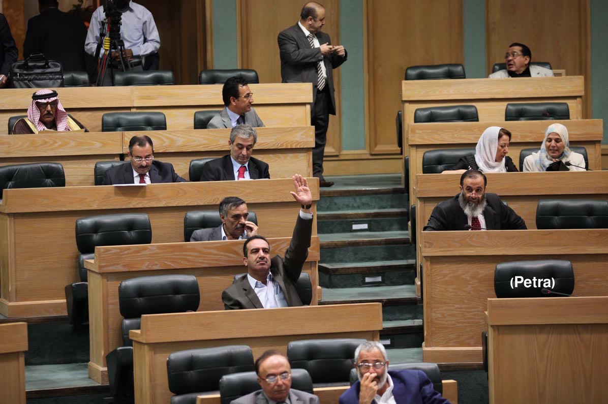 House passes social security law