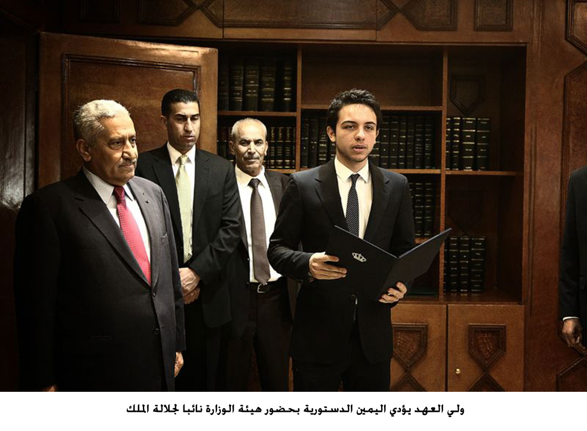 الملك يغادر أرض الوطن متوجها إلى الكويت