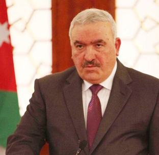 وزير التربية يقر بدء دوام المدارس يوم 28 آب