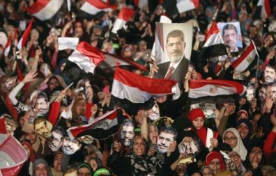 اخوان مصر يدعون انصارهم لاصطحاب اسرهم الى التظاهرات