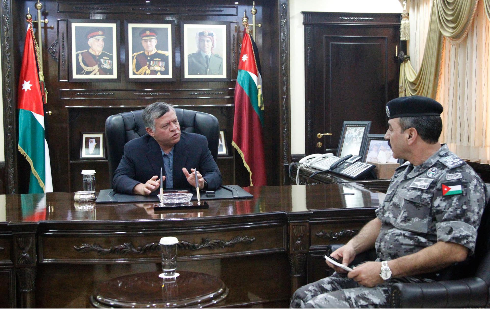 King visits Gendarmerie Department