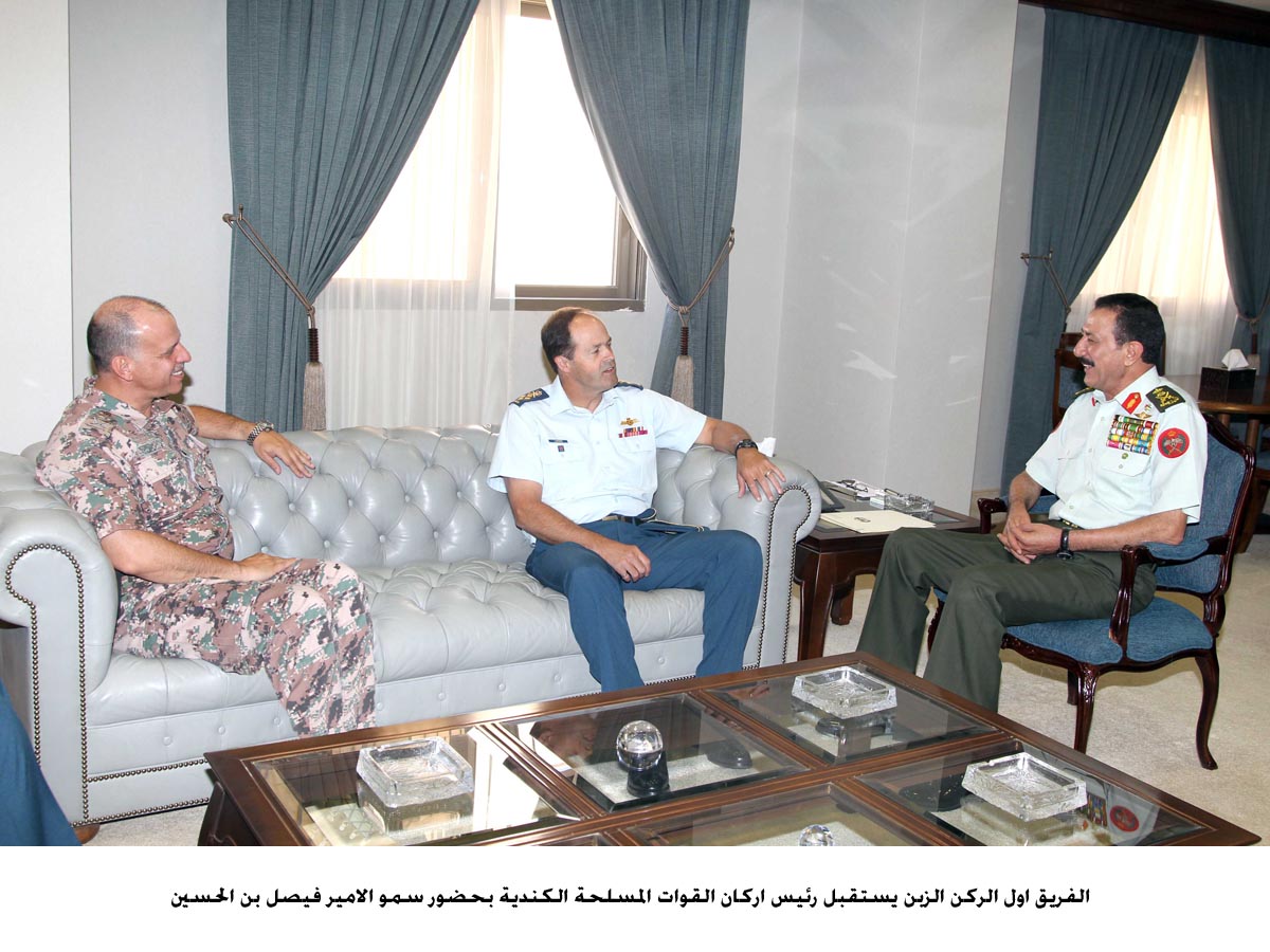 الفريق اول الركن الزبن يستقبل رئيس اركان القوات المسلحة الكندية