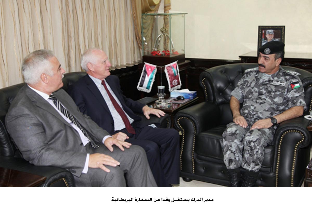 مدير الدرك يستقبل وفدا من السفارة البريطانية