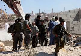 الاحتلال الاسرائيلي يهدم منزلا في الأغوار الشمالية بالضفة الغربية