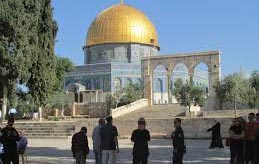 الغزيون يطالبون بوقف اعتداءات اسرائيل على الاقصى