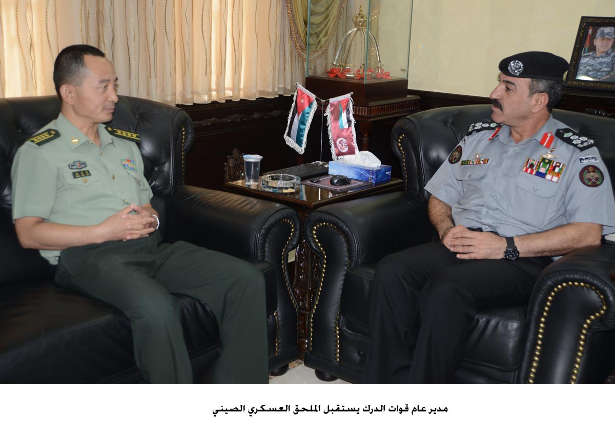 مدير عام قوات الدرك يستقبل الملحق العسكري الصيني
