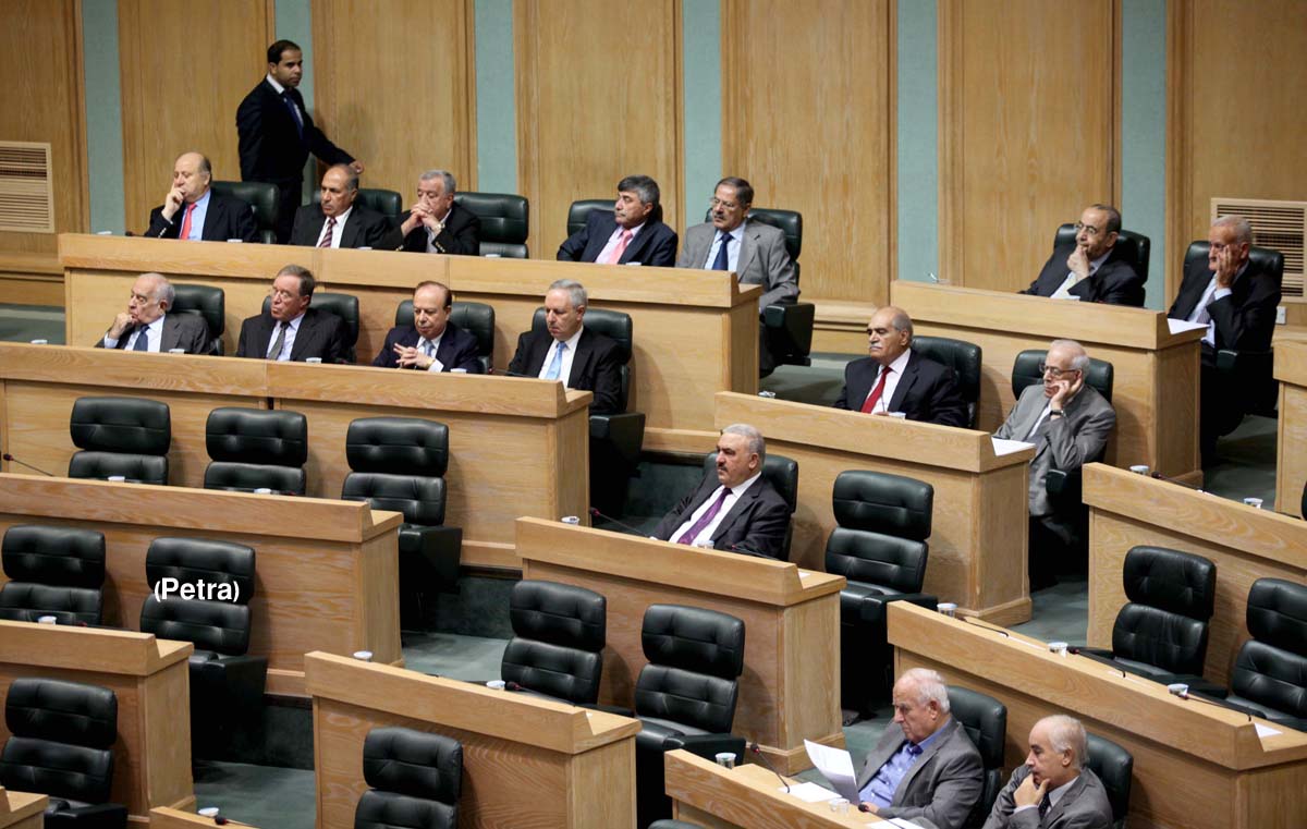 "الأعيان" يُقرّ المعدل لقانون الموازنة العامة كما ورد من النواب