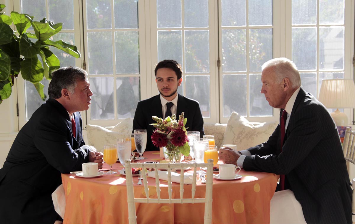 King meets US vice president