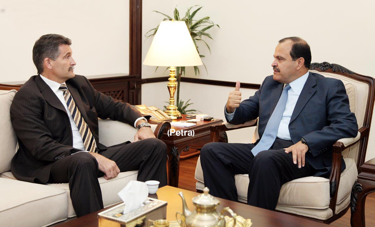 Interior minister, Canadian ambassador discuss ties, Syrian crisis