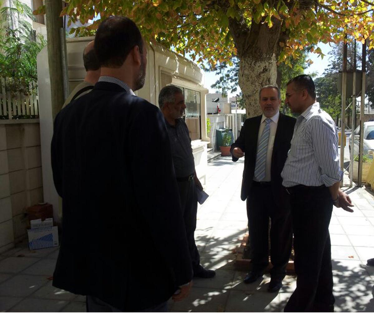 وزير الاوقاف يودع البعثة الادارية المتوجهة للديار المقدسة لخدمة الحجاج