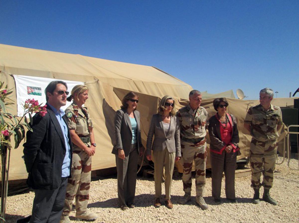 الوزيرة المفوضة المكلفة بشؤون الفرنسيين في الخارج تزور مخيم الزعتري